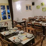 Des Deux Rivieres Hotel Seix
