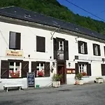 Des Deux Rivieres *