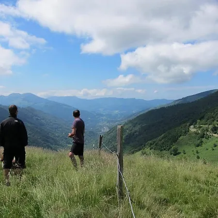 Des Deux Rivieres Hotel Seix